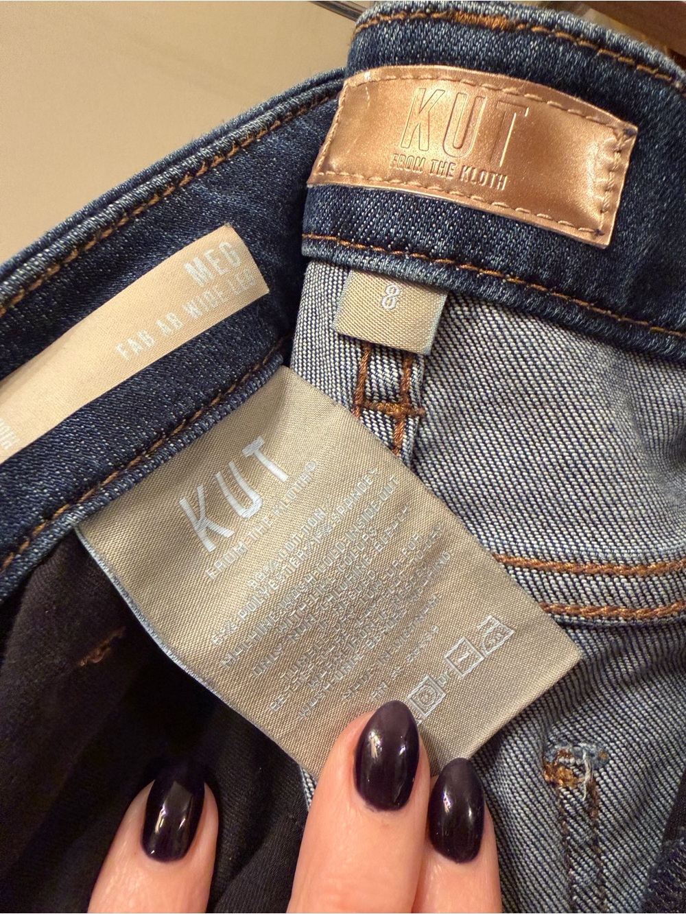 Kut from the Kloth Wide Leg High-Rise Jeans in Medium Blue Wash - Picture 2 of 4